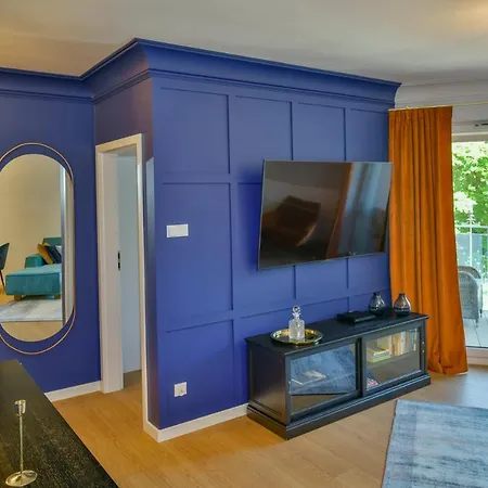 Navigator- Nadmorskie Tarasy Port *