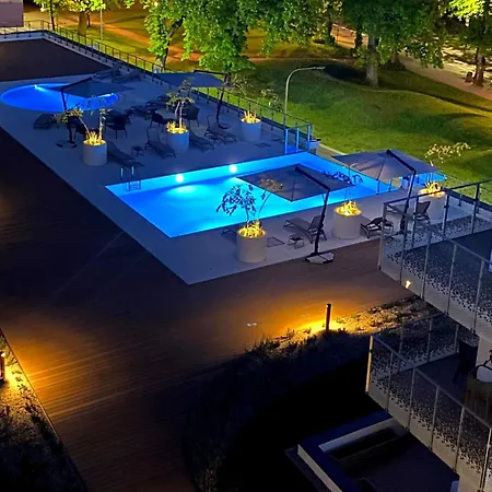Navigator- Nadmorskie Tarasy Port Apartment Kolberg