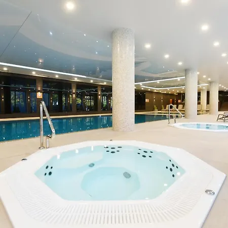 Navigator- Nadmorskie Tarasy Port Апартаменти