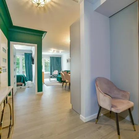 Navigator- Nadmorskie Tarasy Port Apartment Kolobrzeg