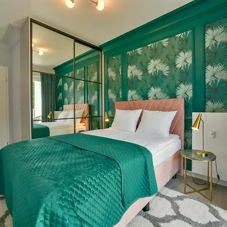 Апартаменти Navigator- Nadmorskie Tarasy Port Колобжег