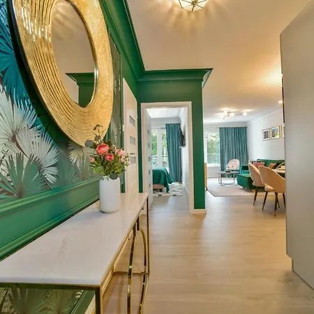 Navigator- Nadmorskie Tarasy Port Апартаменти *