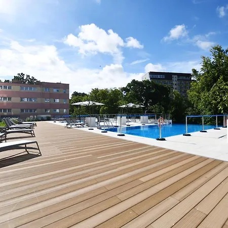 Апартаменти Navigator- Nadmorskie Tarasy Port *